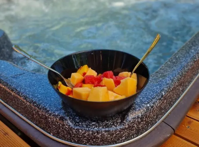 View 1 Casa de Férias *